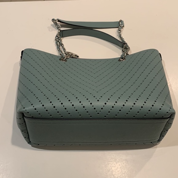 Beautiful Channel Tote Special Limited Edition!!! - Picture 10 of 15